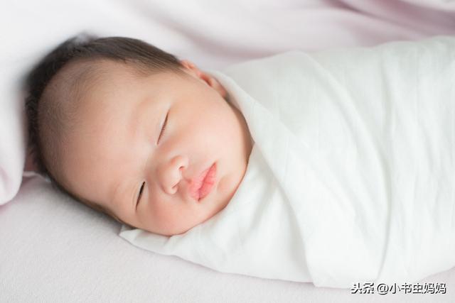 「春风」新生儿包裹好，才能睡得好！如何正确包裹宝宝？这些细节要弄清楚