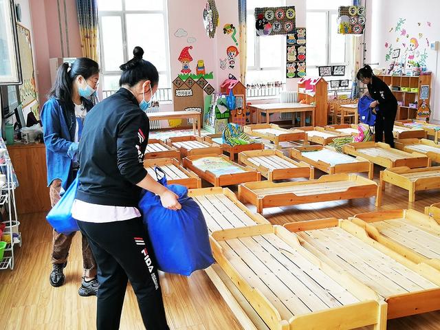 你的育儿经|跨校助力 荣成市石岛湾中学爱心助力幼儿园复学之路