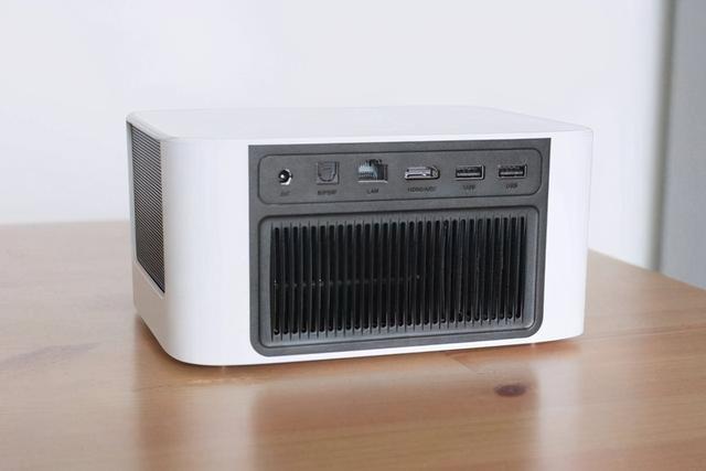 不做“见光死”，只做“真是明”，双十一买的当贝高清投影，值了