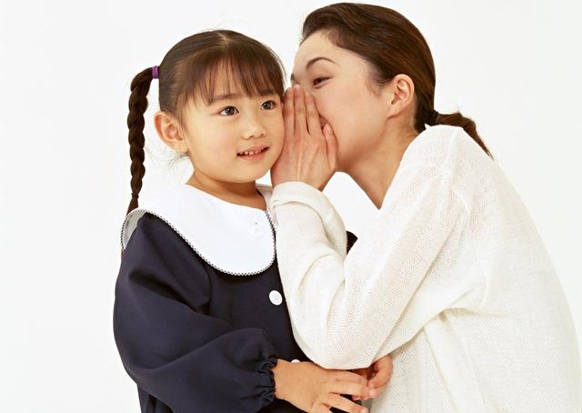 【超级宝妈】孩子叛逆，父母要放下“架子”，用对待“客户”的心态去面对孩子