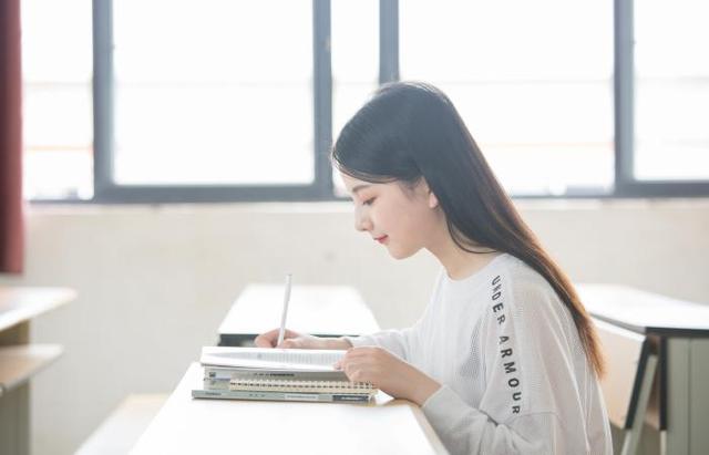 超级宝妈■孩子英语差别着急？记住这3个要点，保准让你事半功倍