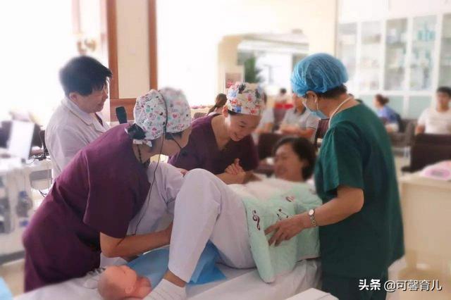 超级宝妈|产妇分娩消耗巨大！专家：多半产妇会抑郁，无痛分娩利大于弊