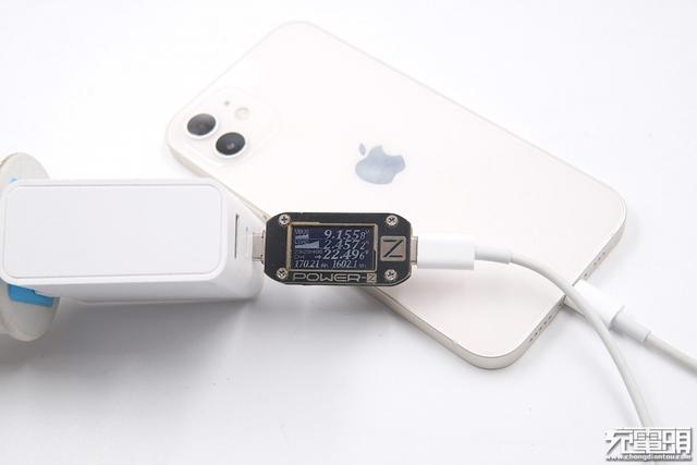 这里有49只65W充电器，给iPhone12充电效果如何？