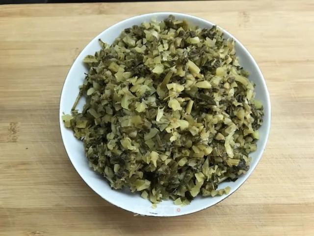 雪菜这样做才最解馋！味道咸鲜，下酒又下饭，真的太香了