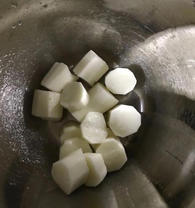 你的育儿经▲钙含量是牛奶的2倍,这个做法太吸引人了,当个主食也同样了得