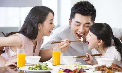 这5种“人工合成肉”再便宜也少买，影响发育还致癌，孩子都爱吃