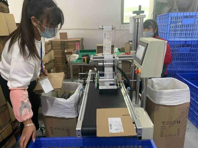 灯饰|疫情加速灯饰行业洗牌“中国灯都”悄然转战线上