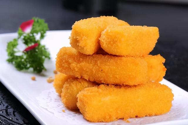 过年时家里牛奶多，教你这样做，口感酥脆有营养，小孩都抢着吃