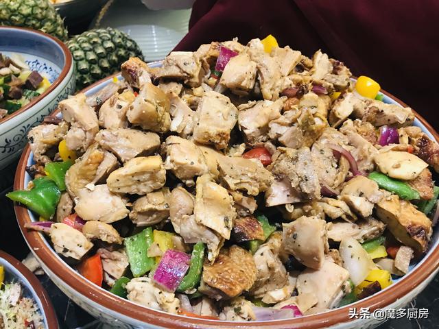 人均200+的五星级酒店自助餐，怎么吃才能回本？