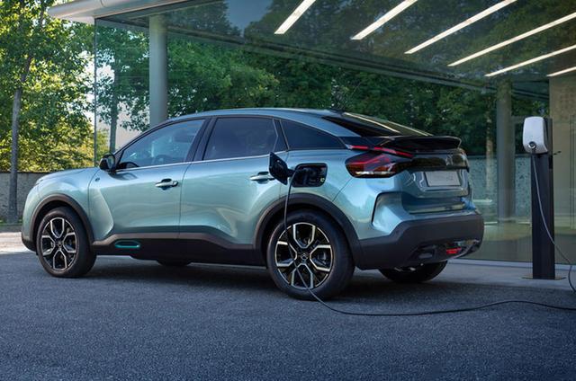 宣布燃油车禁售时间表后，英国电动车注册量翻倍