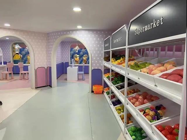 不知道怎么陪孩子玩？赶紧带着宝贝来漫奈斯成长乐园吧