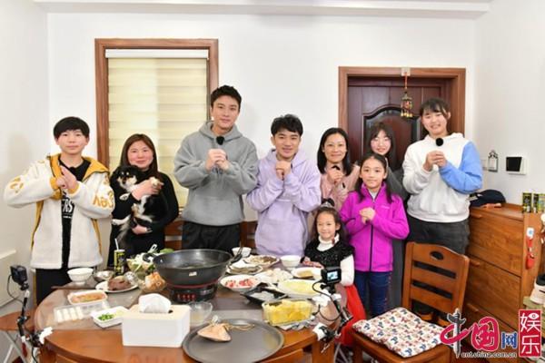 《亲爱的,来吃饭》:最好的爱,是陪伴影视交流地