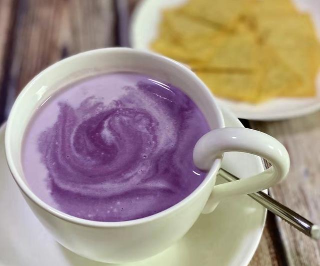 蜂蜜减肥食谱：蜂蜜黑麦面包的做法，蜂蜜紫薯奶茶的做法