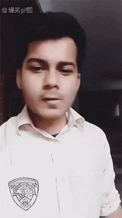 搞笑gif神评:矜持一点好吗?我们这里是正规足疗