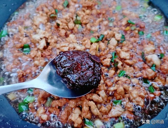 冬至吃饺子我家就爱这馅，1把泡一锅，比白菜馅香，比三鲜馅鲜