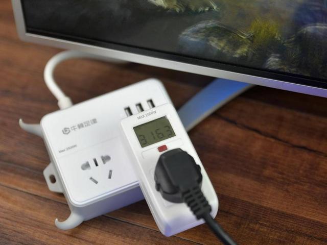 高效稳定，平衡散热与静音，骨伽GEX750金牌全模组电源装机