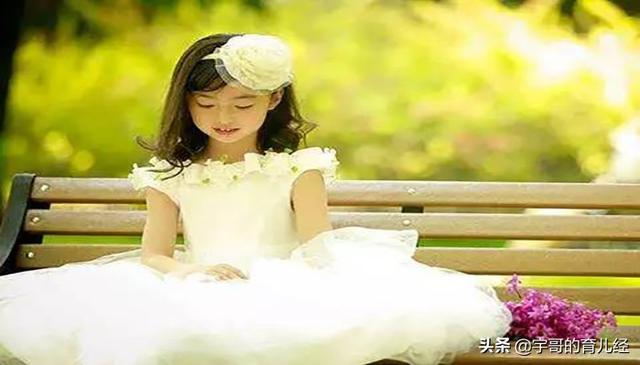 你的育儿经|2岁女儿被夸长大后是美女，妈妈疑惑不解，网友：符合这3个特征