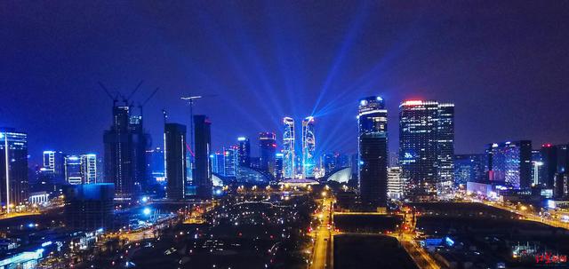 京津冀|杨继瑞：成渝双城经济圈将成为内循环的爆发点、双循环的新承载地｜“城”势而上特别策划