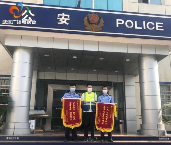 光明网工地盗窃钢材后竟“自信回头”,然而民警早已埋伏在周围……