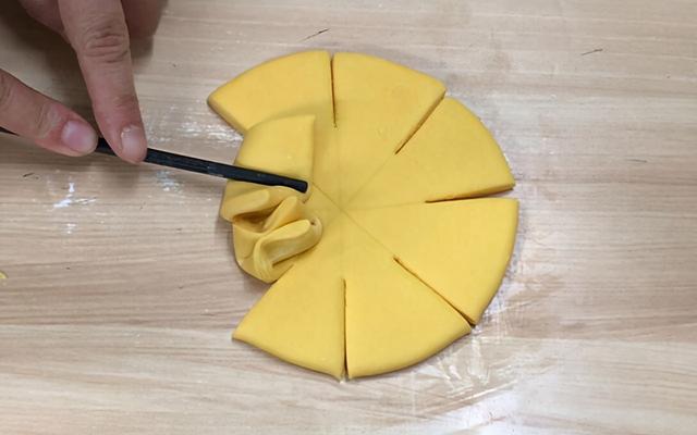 快过年了，教你做枣花馒头，5种做法个个颜值高寓意好，蒸蒸日上