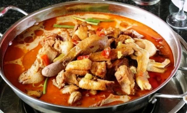 想吃啤酒鸭？不用去饭店，大厨教你在家做，不腥不腻吃着真过瘾