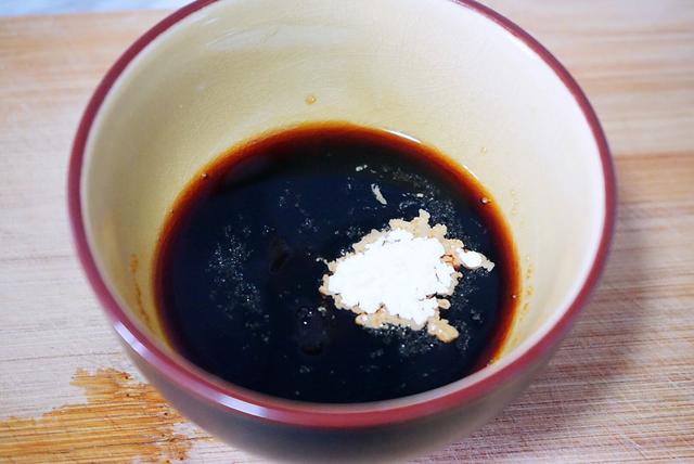 茄子这样做简直太下饭了，好吃到连汤汁都不剩，成本不到5块钱