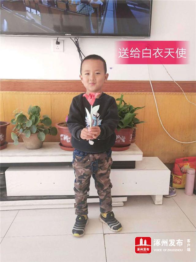 『你的育儿经』【网络中国节?清明】清明祭英烈,娃娃也爱国!