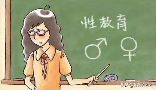 你的育儿经■女孩“一丝不挂”逛超市，路人劝阻反遭妈妈怒怼，网友：太荒唐了