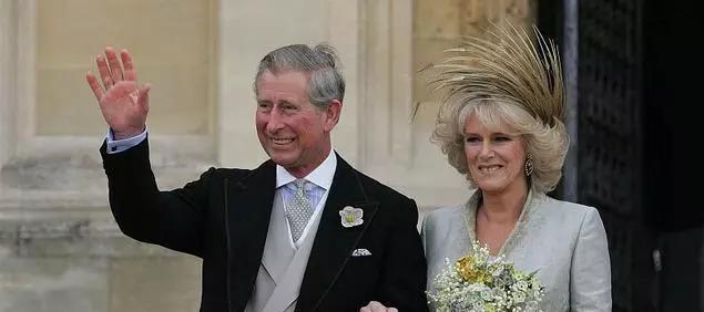 一组图看查尔斯王子在两次婚礼上的表现,就是爱与不爱的区别|电影工厂