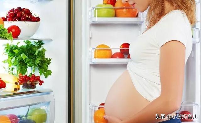 【超级宝妈】孕妇走路忍不住尿出来，别担心也别责怪，家人的关怀和包容很重要