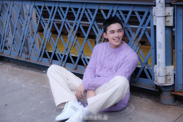 「时尚迪科」爱上香芋紫，鞠婧祎把卫衣衬衫穿出仙气！吴昕失手衣品不如沈梦辰