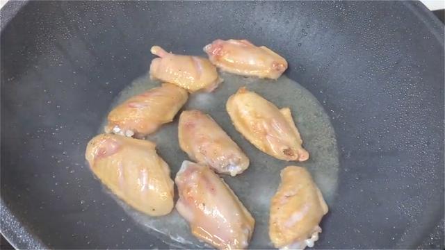 快元旦了，分享一道待客硬菜，有荤有素很豪华，香而不腻，真抢手