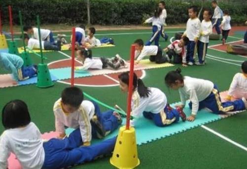 从小上普通幼儿园的孩子，和上贵族幼儿园的孩子，长大后差距明显