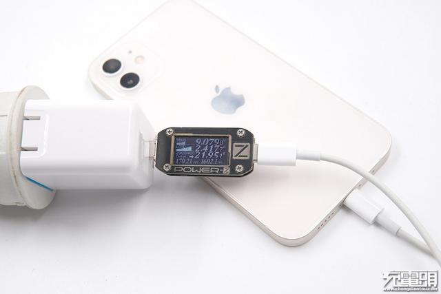 这里有49只65W充电器，给iPhone12充电效果如何？