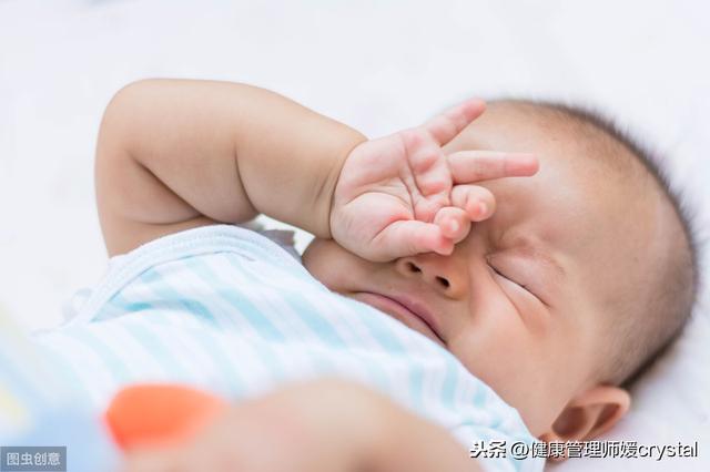 #你的育儿经#罗志祥黑眼圈热议，你知道孩子也有黑眼圈吗？小心隐含疾病