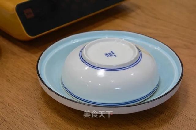 芋头扣肉：鲜香软糯，一点都不油腻，宴客也有面儿