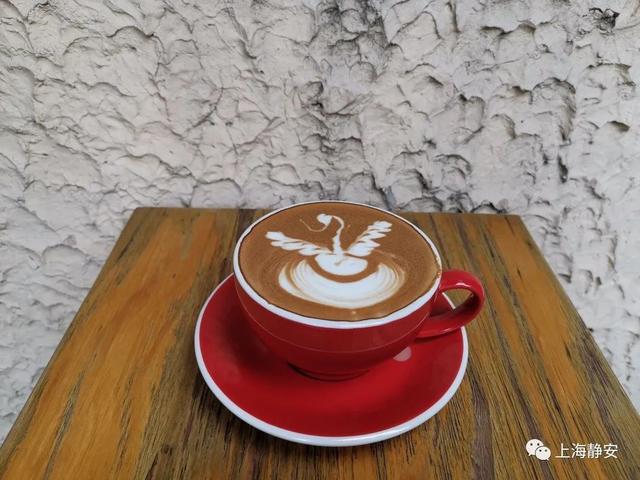 咖啡|富春小笼开咖啡店啦！老店跨界、阳光露台、咖啡蛋糕，潮