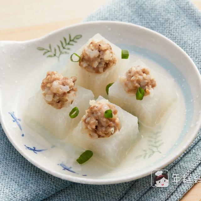 你的育儿经@别再逼娃喝水了！天暖了吃点它，补水又补维生素