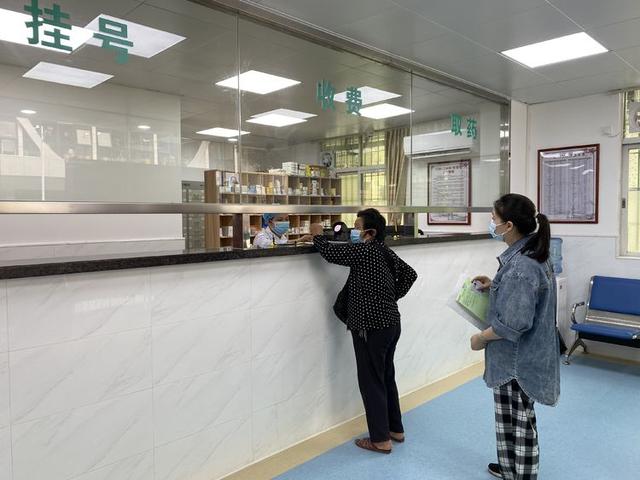 服务|足不出村，“一元钱看病”！西成村中心卫生站开业