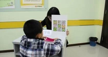 #你的育儿经#中科院专家审定的400个思维游戏，孩子每天做2题，幼小衔接不发愁