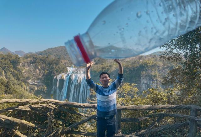 #玩乐足迹#景区打卡照别再扯丝巾了！这五种简单姿势让你回到18岁