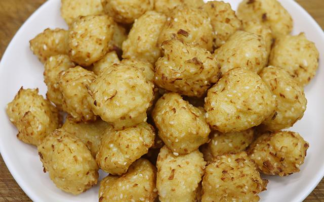 冬天多吃萝卜好，教你做素萝卜丸子，外脆里软，2块钱做一大盘