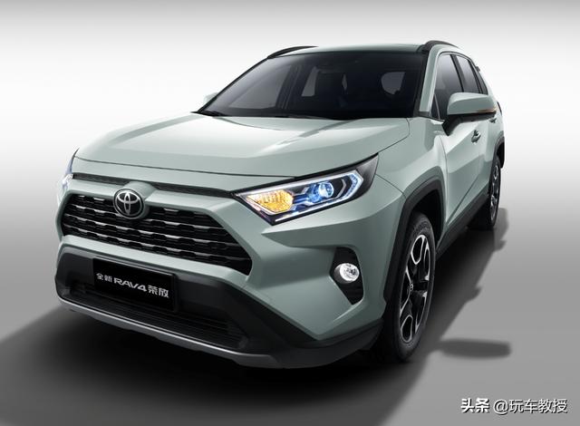 两种动力三种四驱 RAV4荣放这台“神车”到底该怎么选？