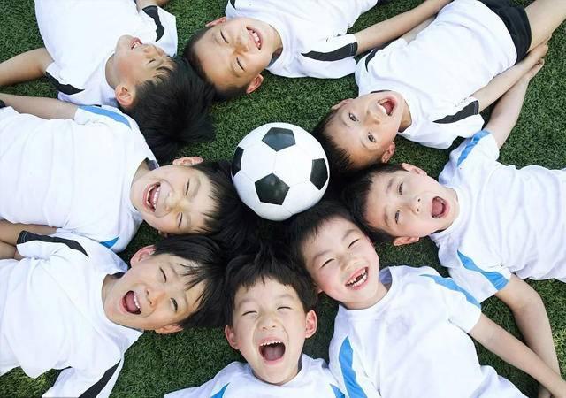 超级宝妈|孩子饭量不小，咋还跟“瘦猴儿”一样？了解3个原因助力孩子成长