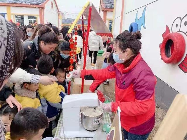 传统|东海县黄川镇中心幼儿园——金牛闹元宵，黄幼再启航