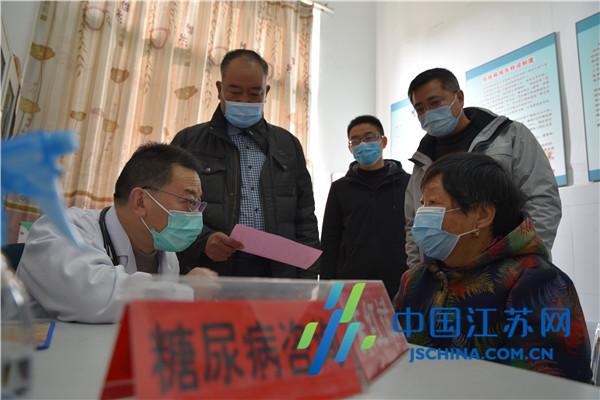 糖尿病|东台市“医防融合三项行动之高血压糖尿病关怀行动”首站走进海丰社区