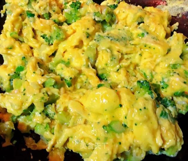 变着花样吃腊肠！醇厚浓郁，越嚼越香！还是小时候熟悉的味道