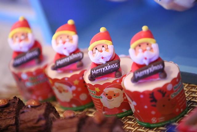 今年的平安夜，我们选出了这些有点“好吃”的圣诞桌 | 北京篇