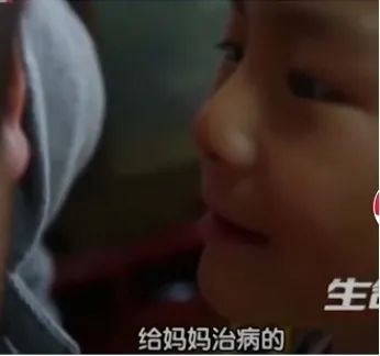 「文字上的青年」17个月宝宝闹脾气刷爆朋友圈，二胎妈妈警告：没事千万别生孩子！！！