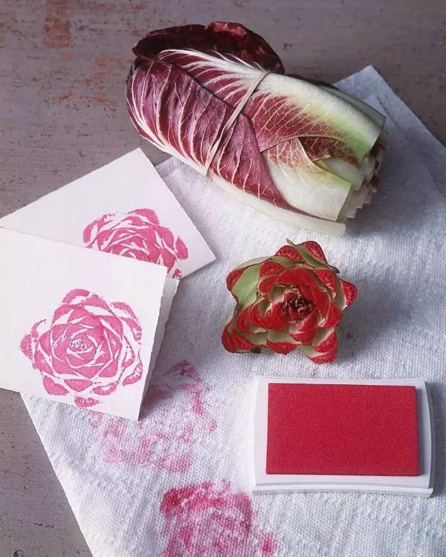 『超级宝妈』周末亲子时光,带孩子玩「蔬菜画」,材料简单作品惊艳